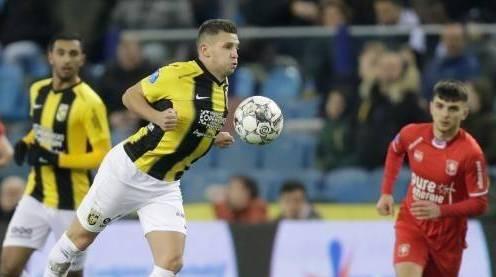 双雄对决 双雄对决