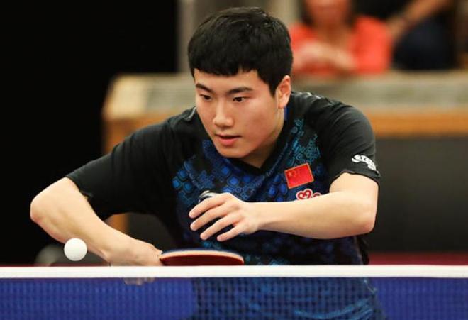 对手逼抢的 对手逼抢的